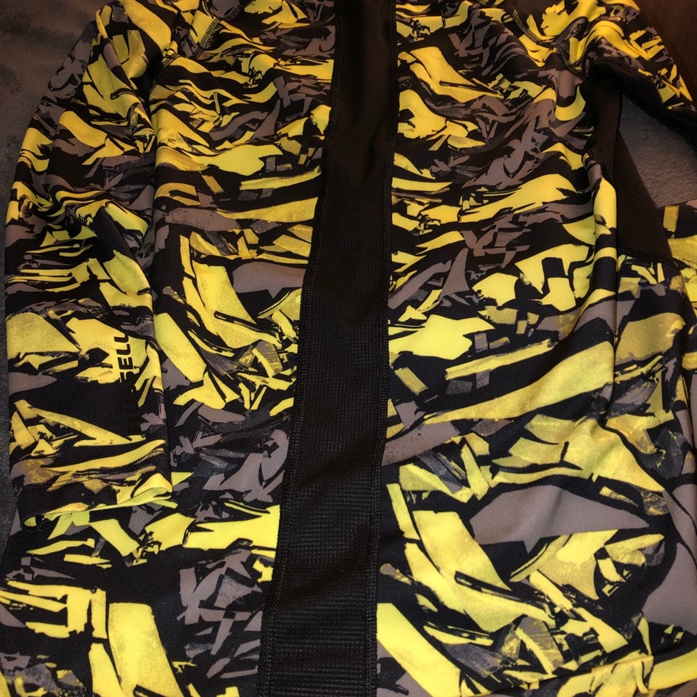 Workout shirt